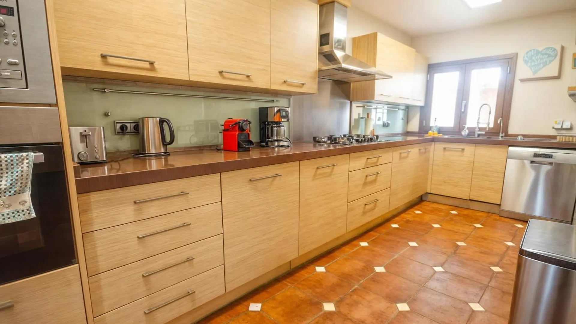 Villa Luna- Pool With Jacuzzi By The Beach Estepona İspanya