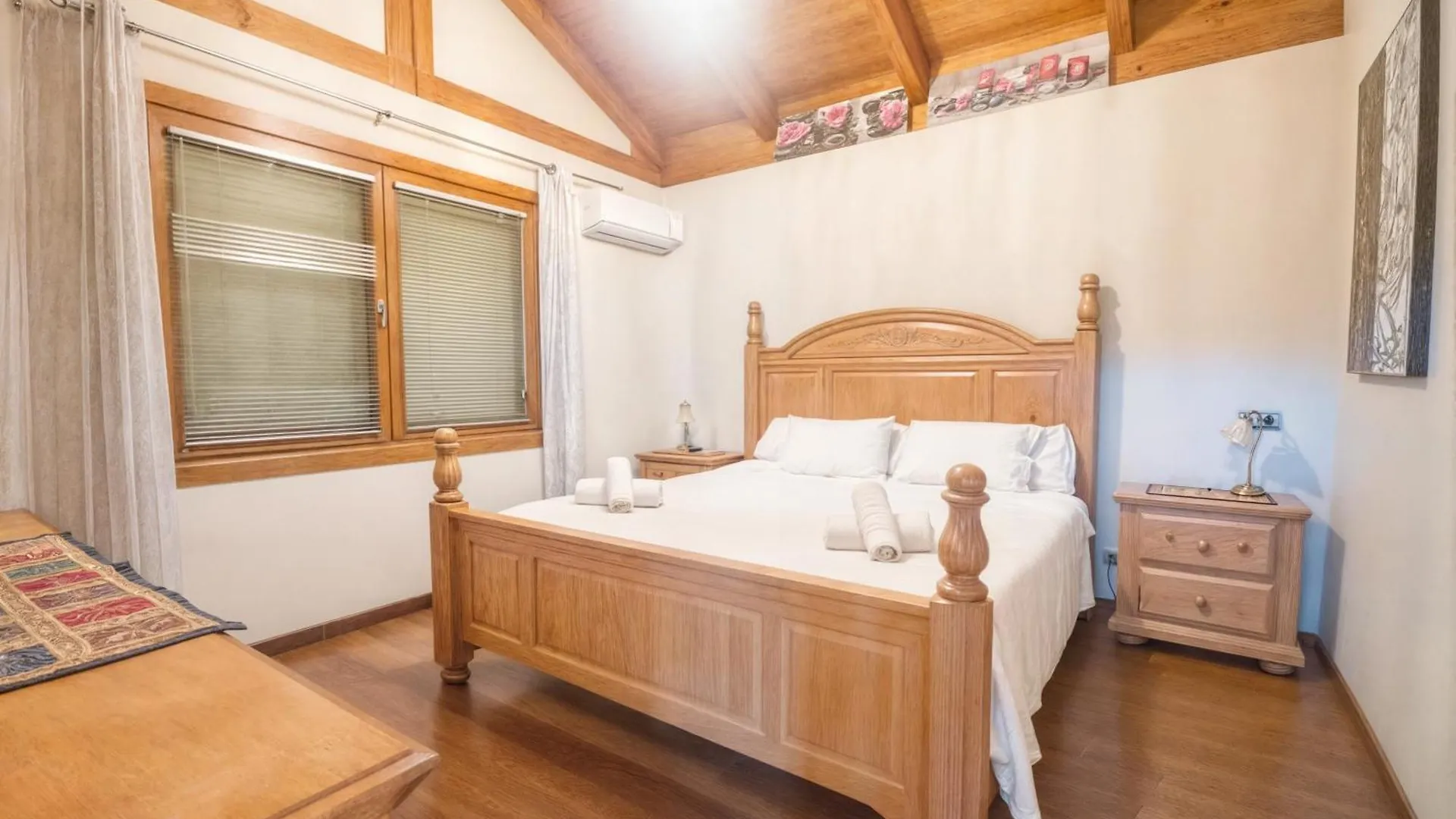 Villa Luna- Pool With Jacuzzi By The Beach Estepona